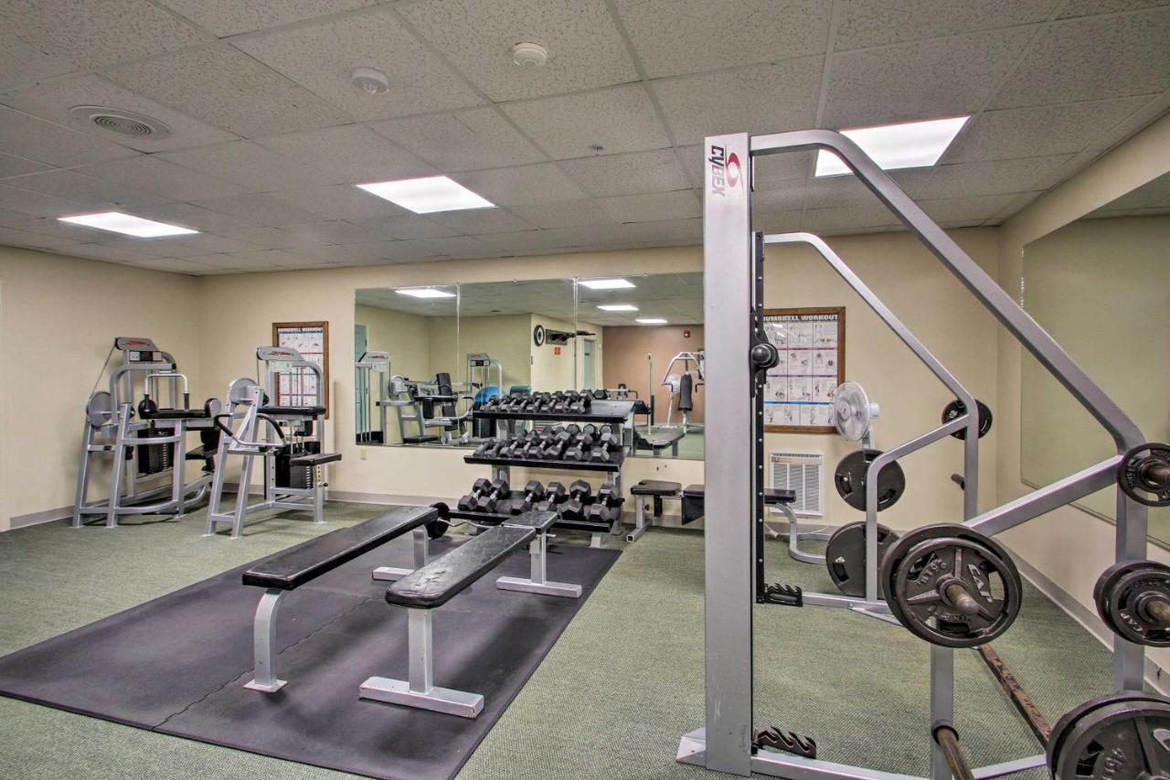 Lincoln Condo With Views, Pool, Hot Tub And Balcony! Exterior photo